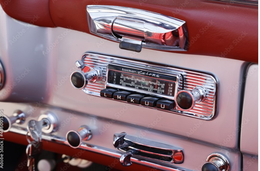 Mercedes-Benz 190SL Dashboard Radio